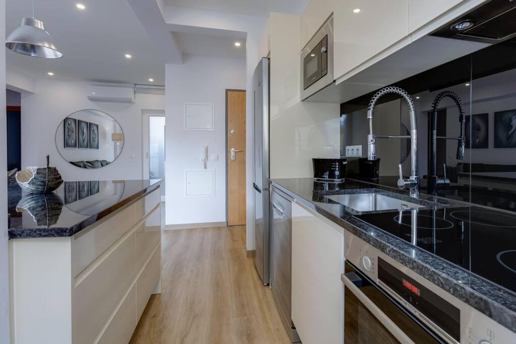 Yollaapartment Lagos Eksteriør bilde