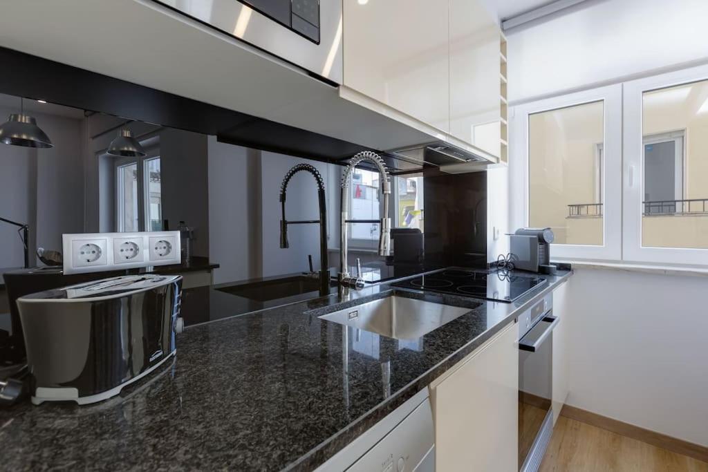 Yollaapartment Lagos Eksteriør bilde